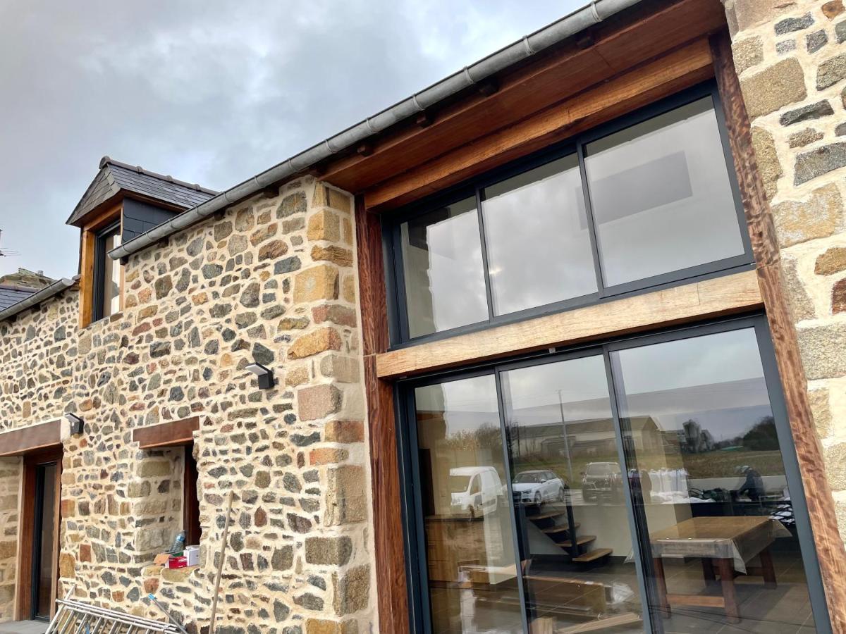 Magnifique Corps De Ferme Renove Avec Jacuzzi Villa Hillion Exterior photo