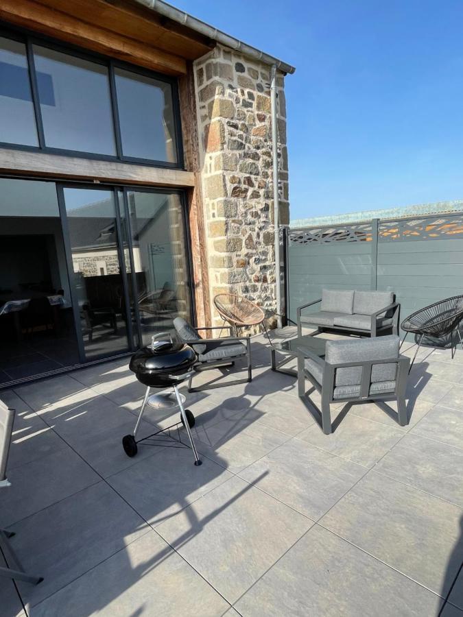 Magnifique Corps De Ferme Renove Avec Jacuzzi Villa Hillion Exterior photo