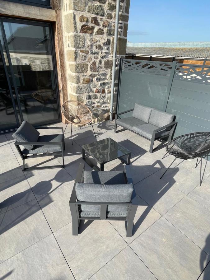 Magnifique Corps De Ferme Renove Avec Jacuzzi Villa Hillion Exterior photo